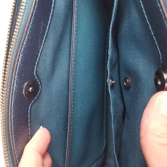 Coach Teal Crossbody Bag - Picture 10 of 15